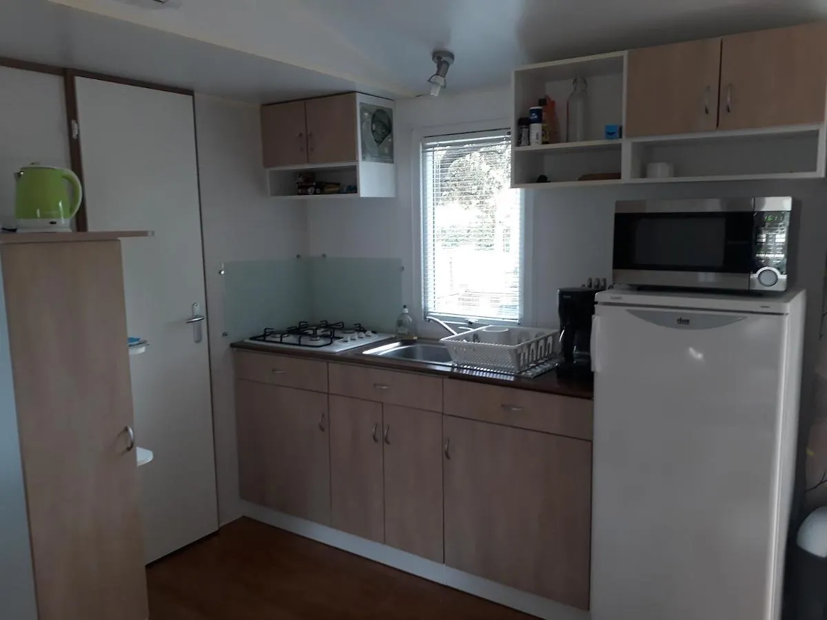 Mobile-Home 6 Places Camping 